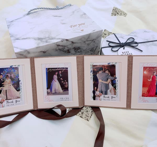 有別於傳統婚禮的拍貼機—拍拍印